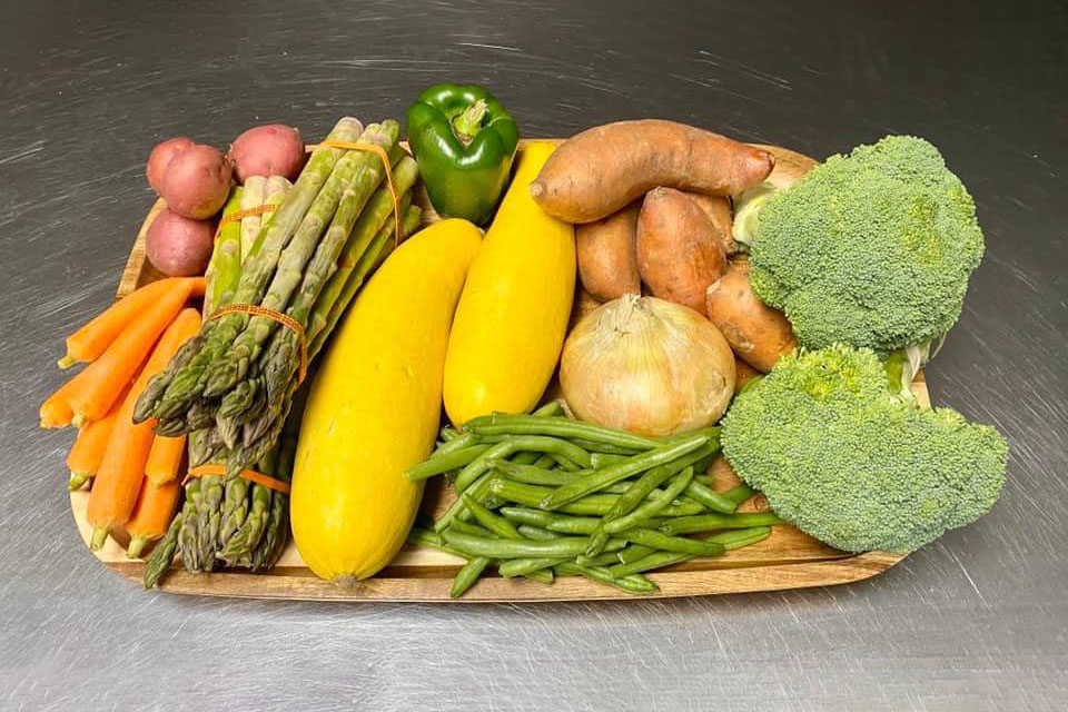 vegetables (incl. asparagus, broccoli, squash, beans, potatoes, carrots)